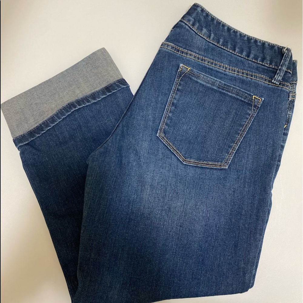 Banana Republic: Cuffed Capri Style Jean